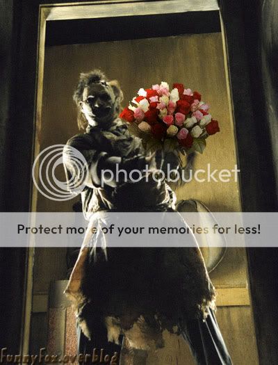 Fake Massacre à la Tronçonneuse , Leatherface d'amour ! http://i319.photobucket.com/albums/mm442/funnyfoximages/St-Valentin-LeatherFace.jpg