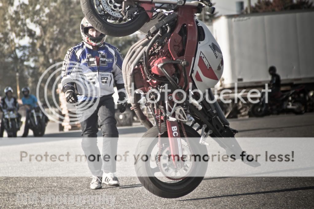 IMAGE: http://i319.photobucket.com/albums/mm471/bcstunter/Stunt-Spot%20Sunday%20October%2017%202010/IMG_0440-2.jpg