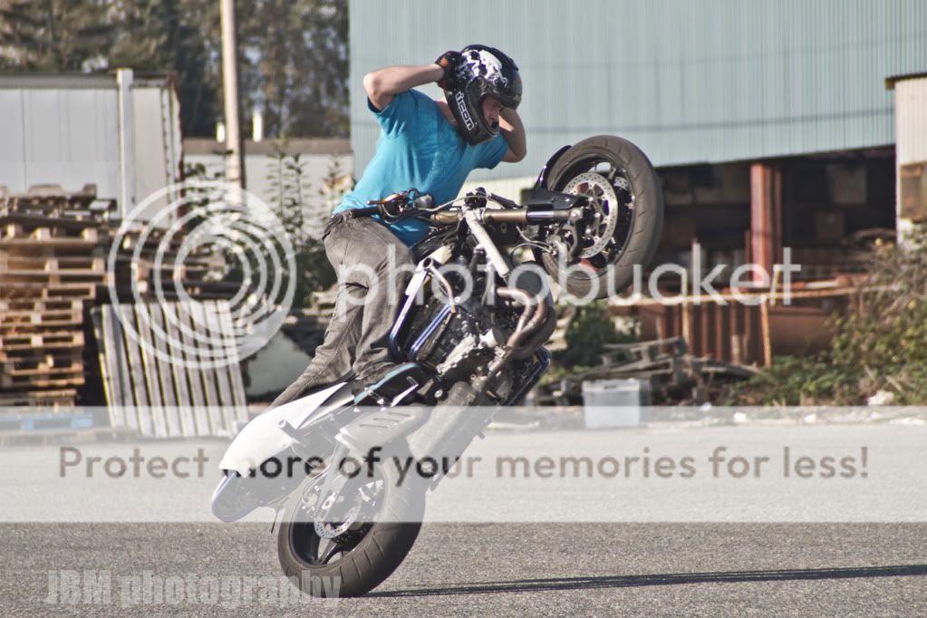 IMAGE: http://i319.photobucket.com/albums/mm471/bcstunter/Stunt-Spot%20Sunday%20October%2017%202010/IMG_0474-2.jpg