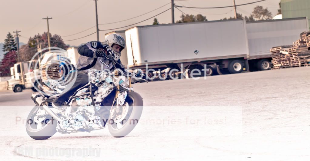 IMAGE: http://i319.photobucket.com/albums/mm471/bcstunter/Stunt-Spot%20Sunday%20October%2017%202010/IMG_0876-2.jpg