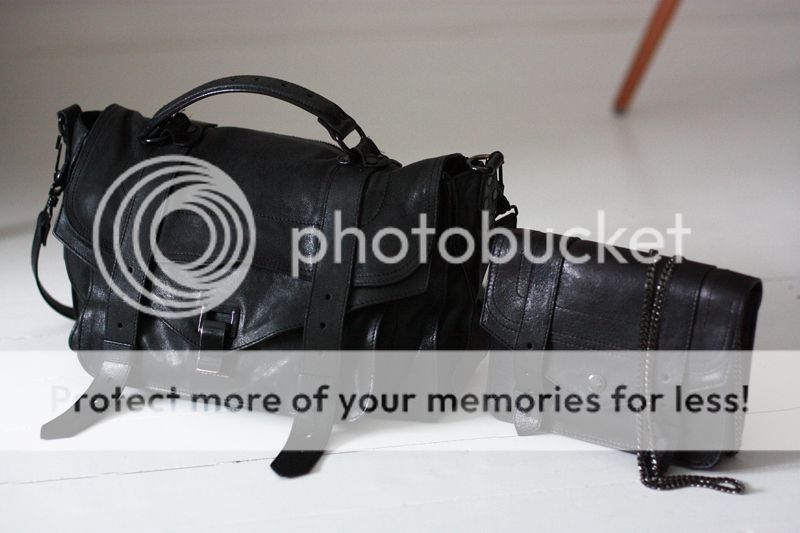 photo ps-chain-wallet6.jpg